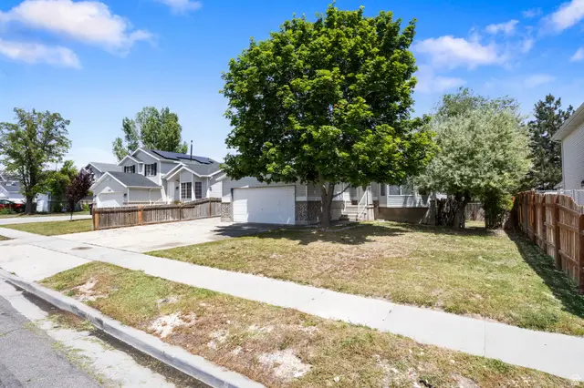 6075 S 4840 W, Kearns, UT 84118 - #3