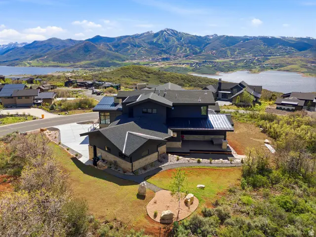 1105 E Longview Dr, Hideout, UT 84036 - #3