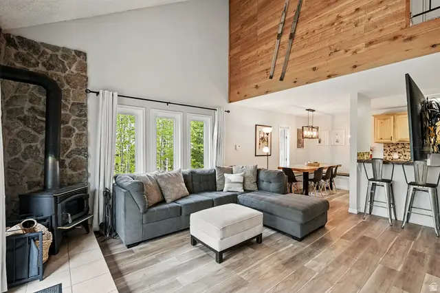 286 W Eagles Roost St #C107, Brian Head, UT 84719 - #3