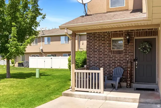 160 Arlington Way, Harrisville, UT 84414 - #2