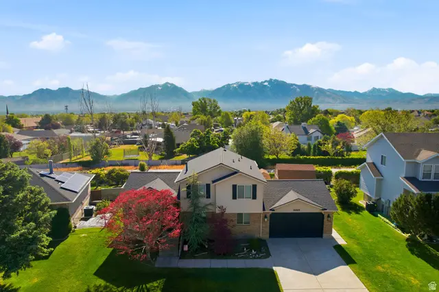 9965 S Birnam Woods Way, South Jordan, UT 84009 - #3