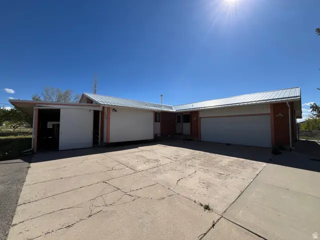 3655 N Minersville Hwy, Enoch, UT 84721 - #2