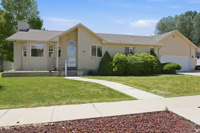 38 S Valarie St W, Morgan, UT 84050 - #2