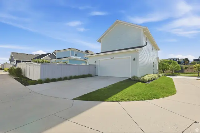 10371 S Fish Hook Rd, South Jordan, UT 84009 - #3