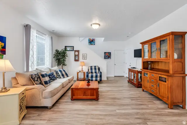 1441 W 250 N, Pleasant Grove, UT 84062 - #3