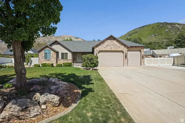 1348 E 2450 N, North Ogden, UT 84414 - #1