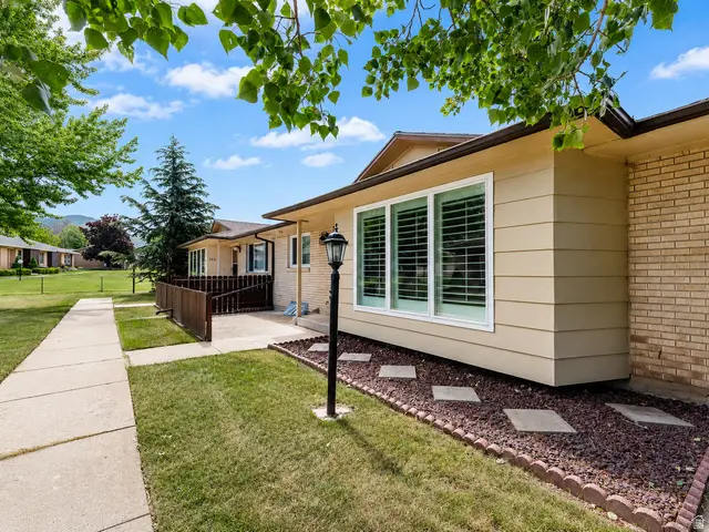 984 E 5475 S, South Ogden, UT 84405 - #1