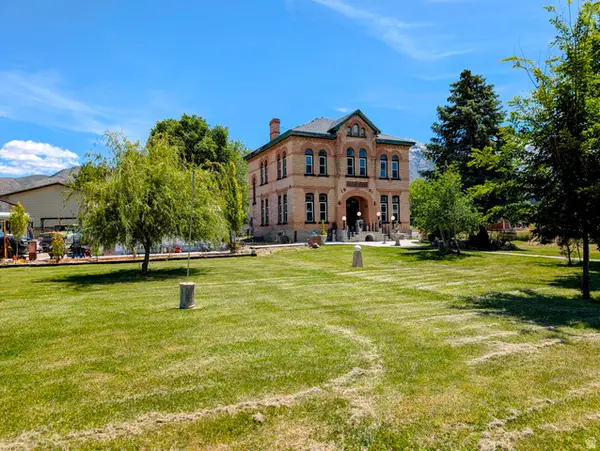 19 S 200 E, Salem, UT 84653