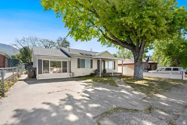 675 S Main St, Pleasant Grove, UT 84062 - #3