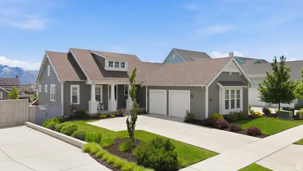 10693 S Beach Comber Way W, South Jordan, UT 84009