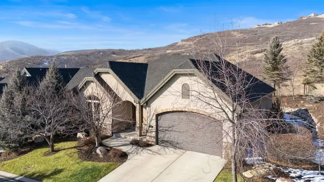2203 E Fair Winns Ln, Draper, UT 84020 - #1
