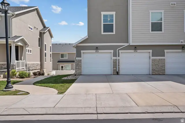 1761 W Terra Vista Ln S #F202, Saratoga Springs, UT 84045 - #2
