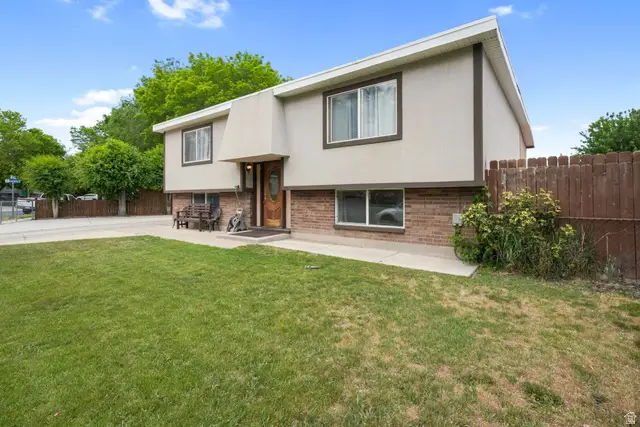 3286 W 4795 S, Taylorsville, UT 84129 - #2