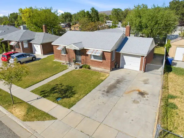 1131 S Redwood Dr W, Salt Lake City, UT 84104 - #2