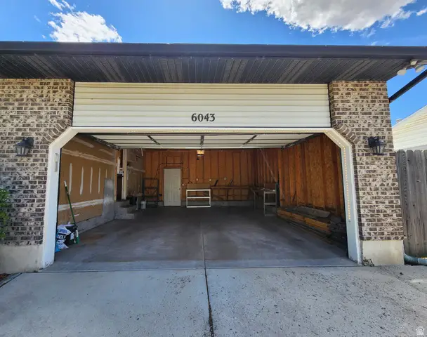 6043 W Parkham Way, Kearns, UT 84118 - #2