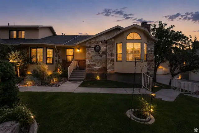 4765 S Reynolds Ct E, Holladay, UT 84117 - #3