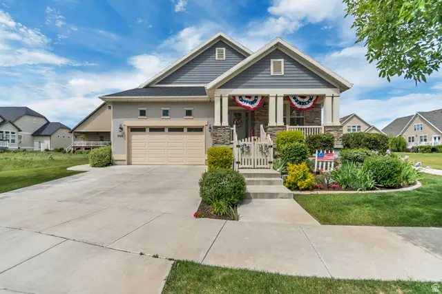 728 S Golden Leaf Way, Mapleton, UT 84664 - #1
