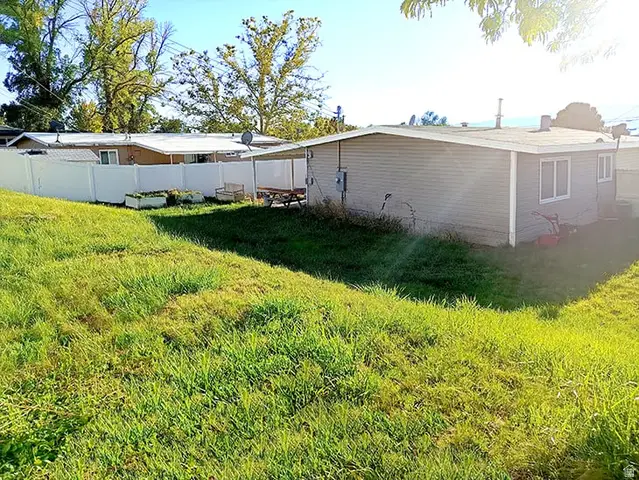 586 N 940 W, Orem, UT 84057 - #3