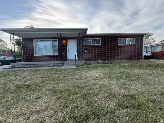 3327 S Maple Way W, West Valley City, UT 84119 - #1