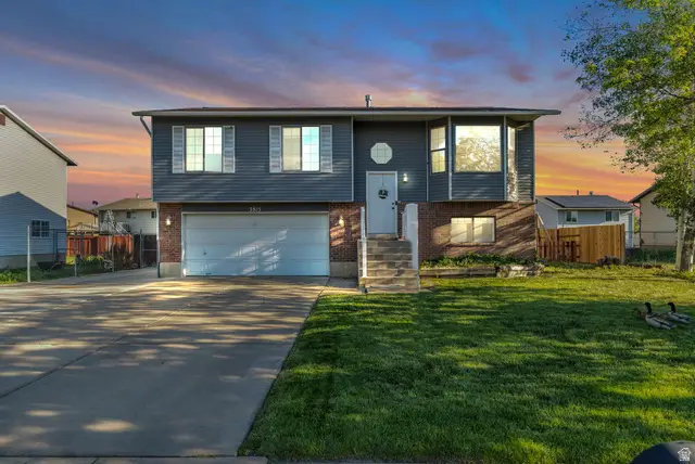 3815 W 5700 S, Roy, UT 84067 - #1