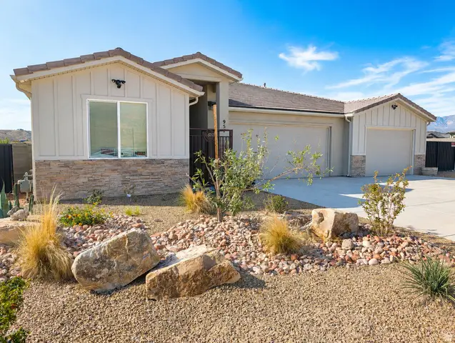 951 N Main St, La Verkin, UT 84745 - #1