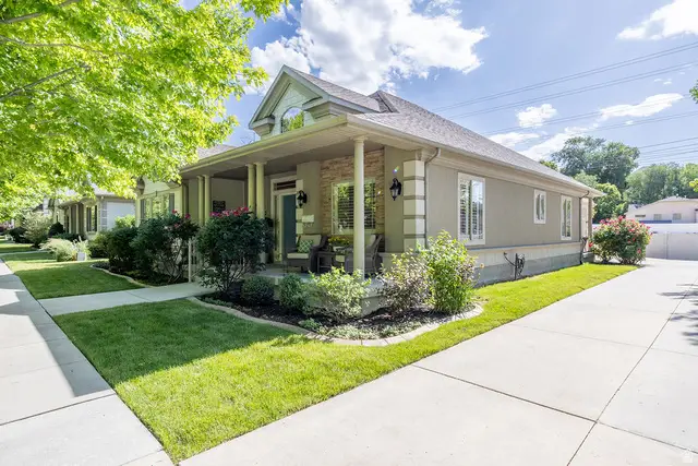 6822 S Triumph Ln, West Jordan, UT 84084 - #2