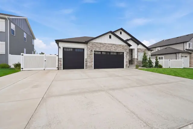 9132 S Ridge Peak Dr, West Jordan, UT 84081 - #2