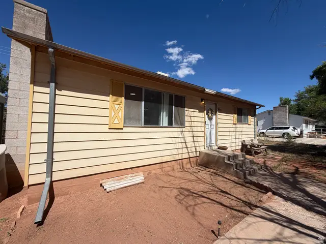 494 S 410 E, Kanab, UT 84741 - #1