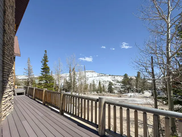 382 W Ridge View St #8 & 9, Brian Head, UT 84719 - #3