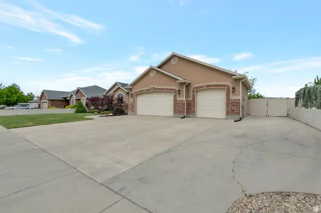 9067 S Wisteria Way, West Jordan, UT 84081 - #2