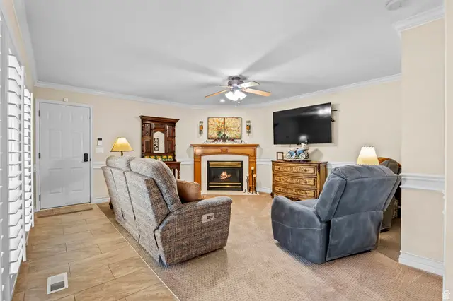 10142 S Cornerstone Dr, South Jordan, UT 84095 - #3