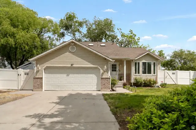 1712 W 8300 S, West Jordan, UT 84088 - #1