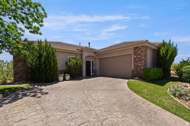 2367 S Augusta Dr, Saint George, UT 84790 - #2