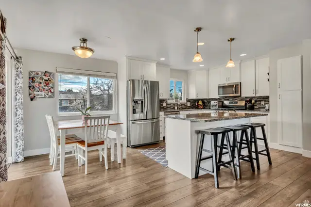 2444 E Quail Run Dr S, Sandy, UT 84093 - #2