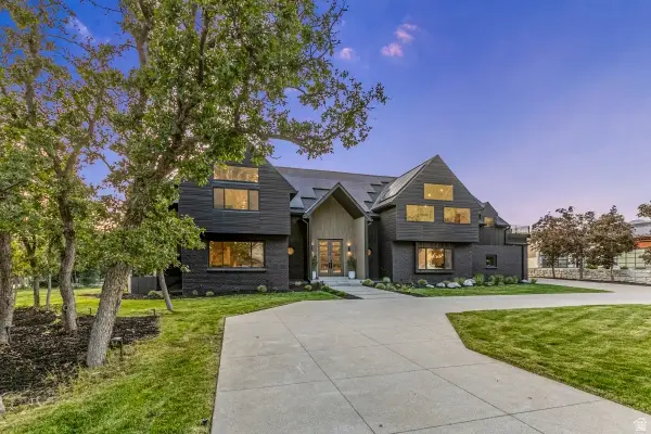 4 E Pepperwood Dr Dr S, Sandy, UT 84092 - #1