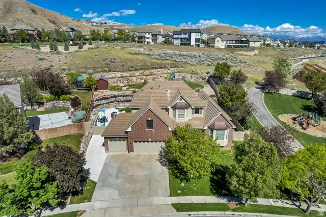 4642 N Pebblestone Ln W, Lehi, UT 84043 - #1
