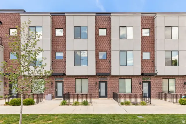 25 E Center St N #61, North Salt Lake, UT 84054 - #1