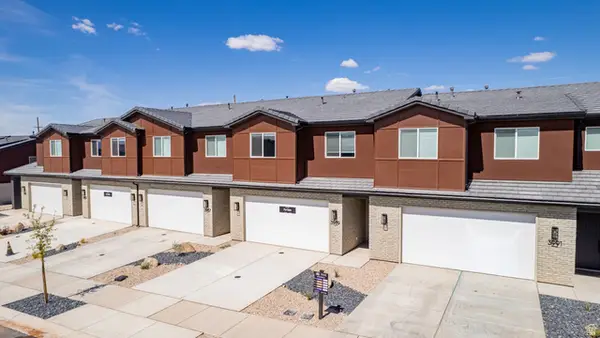 3989 E Razor Dr #119, Washington, UT 84780