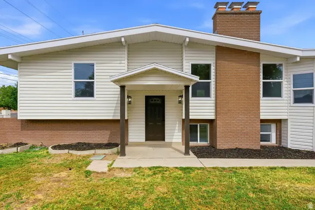 5909 S Sanford Dr, Murray, UT 84123 - #3
