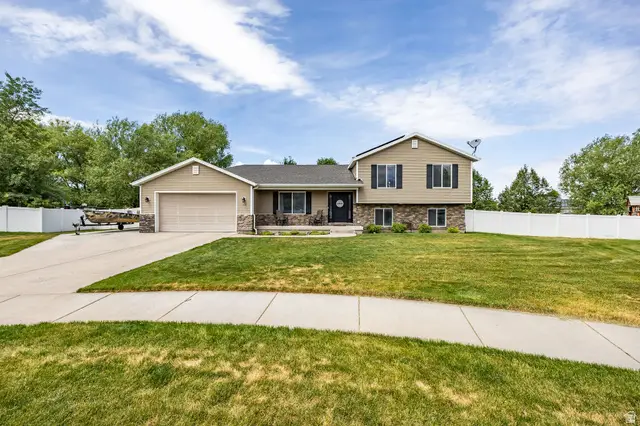 978 W 2675 S, Nibley, UT 84321 - #1