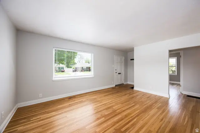 2089 E Crystal Ave, Salt Lake City, UT 84109 - #2