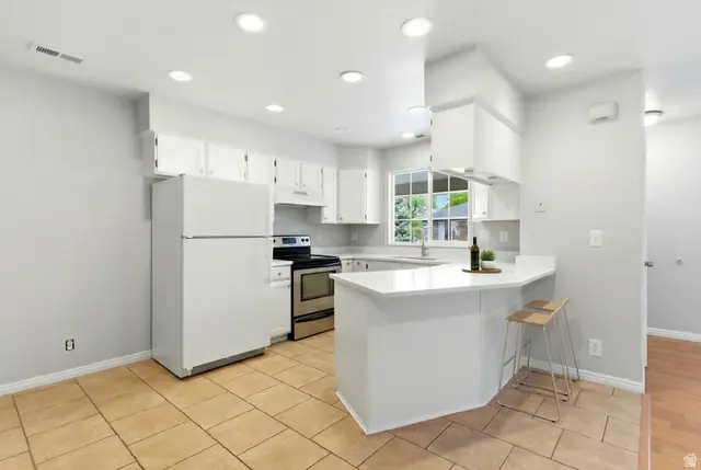 370 W 4900 S #5, Washington Terrace, UT 84405 - #3