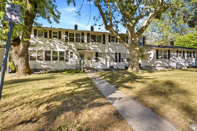 3880 S Grandview Dr, South Ogden, UT 84403 - #1
