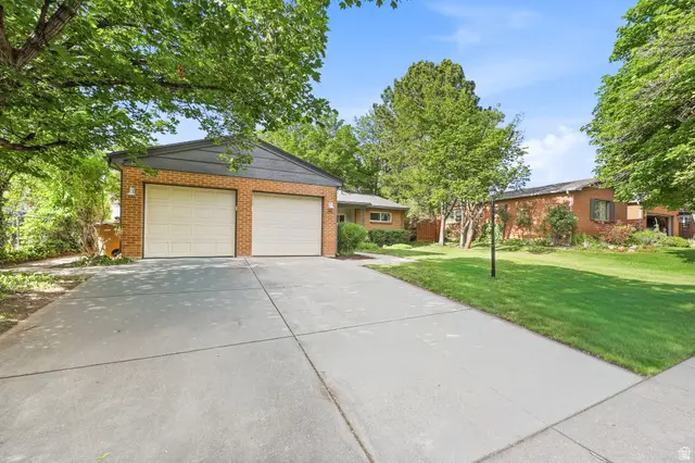 2039 E Kensington Ave, Salt Lake City, UT 84108 - #3