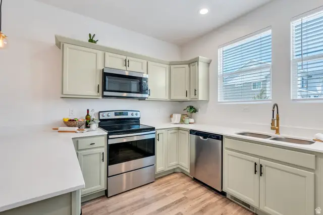 3985 W 1960 N, Lehi, UT 84048 - #2