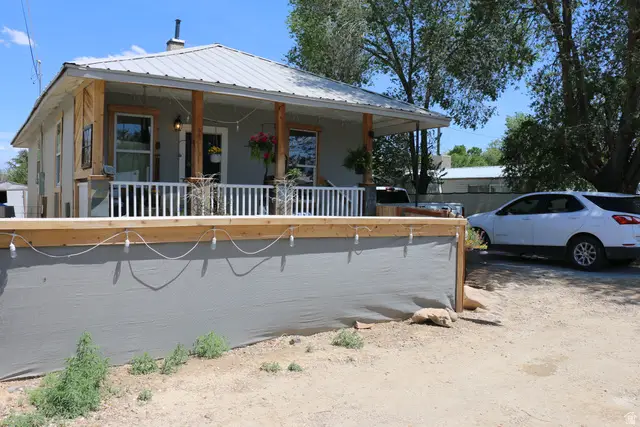 609 S 400 E, Price, UT 84501 - #2