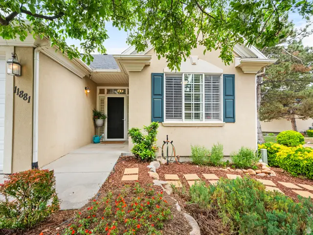 11881 S Cottage View E, Draper, UT 84020 - #1