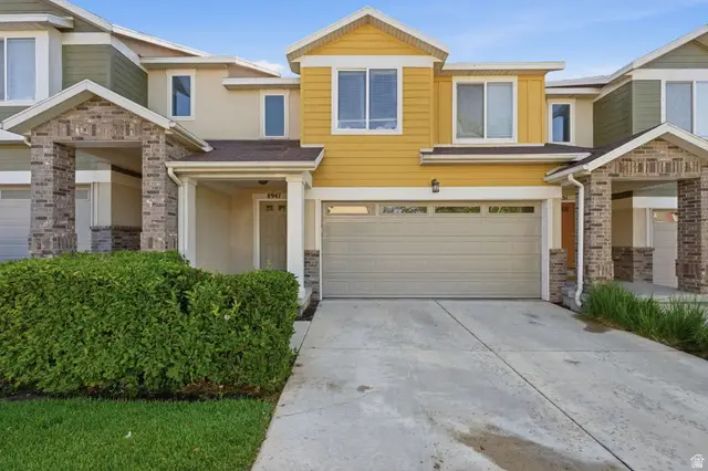 8947 S Heights Dr E, Sandy, UT 84094 - #1