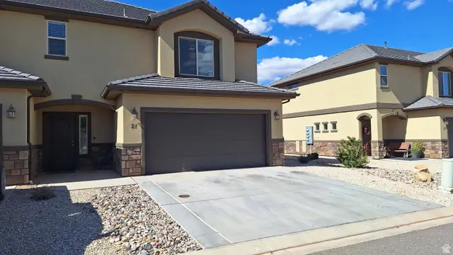 1001 W Curly Hollow Dr #21, Saint George, UT 84770 - #2
