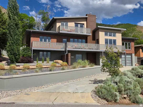 3377 S El Rancho Rd E, Millcreek, UT 84109